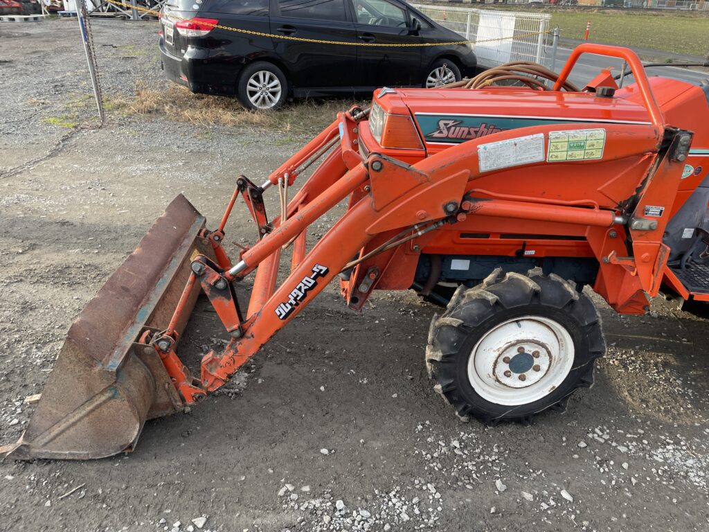 KUBOTA トラクター L1-205 - 株式会社CENTRY | 農機具・トラクター買取